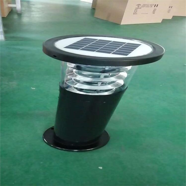 森海啟航新款太陽能路燈高光高亮質(zhì)量保證