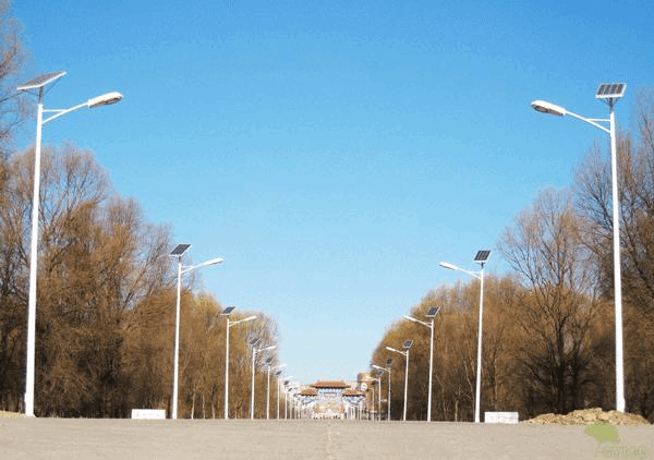 廠家直銷北京天津雄安太陽(yáng)能路燈工程案例