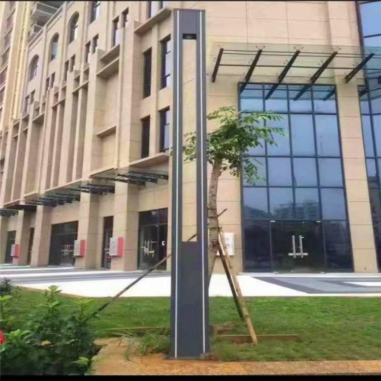 新農(nóng)村建設(shè)太陽能路燈供應(yīng)商 批發(fā)優(yōu)質(zhì)LED路燈生產(chǎn)商 質(zhì)優(yōu)價(jià)美太陽路燈廠